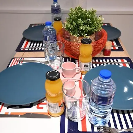 Class&vintage 10mn Airport Cdg/astérix/chantilly *